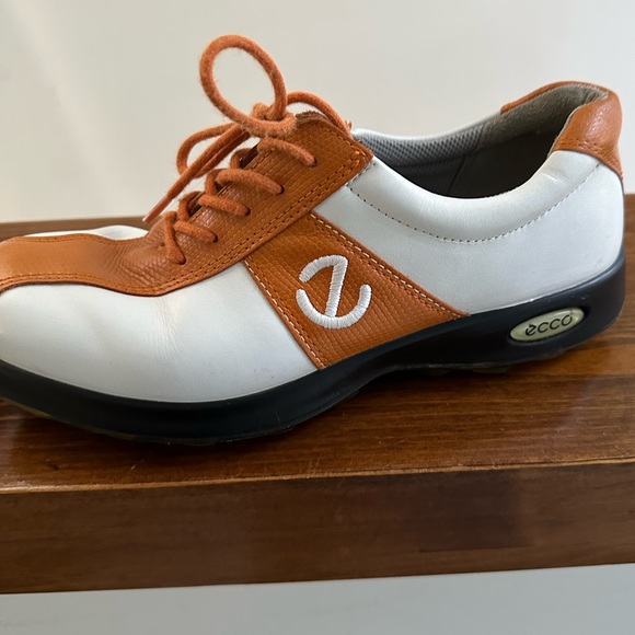 Ecco golf shoes size 6 1/2 - Picture 6 of 9